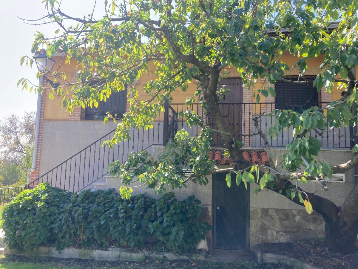 Villa Mirada A Gredos Candeleda Esterno foto